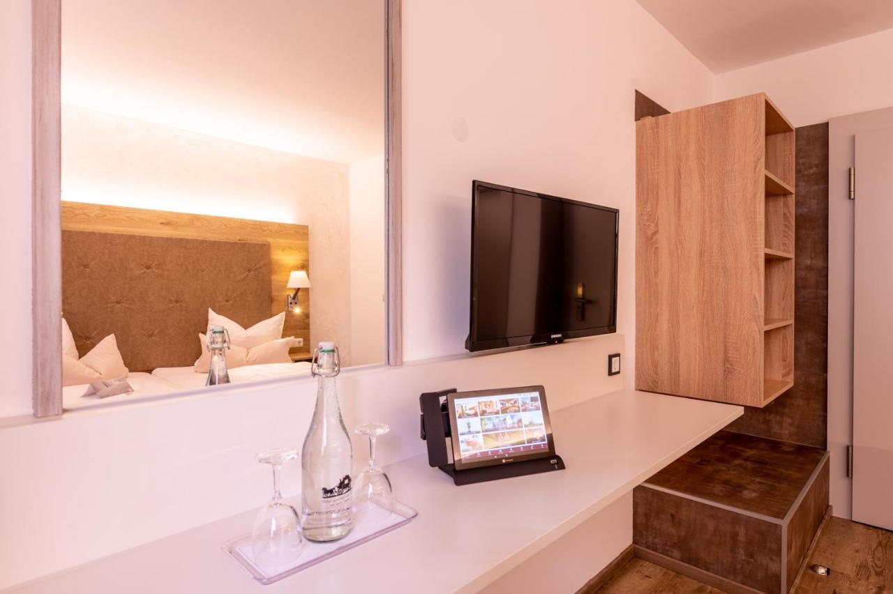 Zur Post Kuemmersbruck Hotel & Tiny Houses Kummersbruck Экстерьер фото