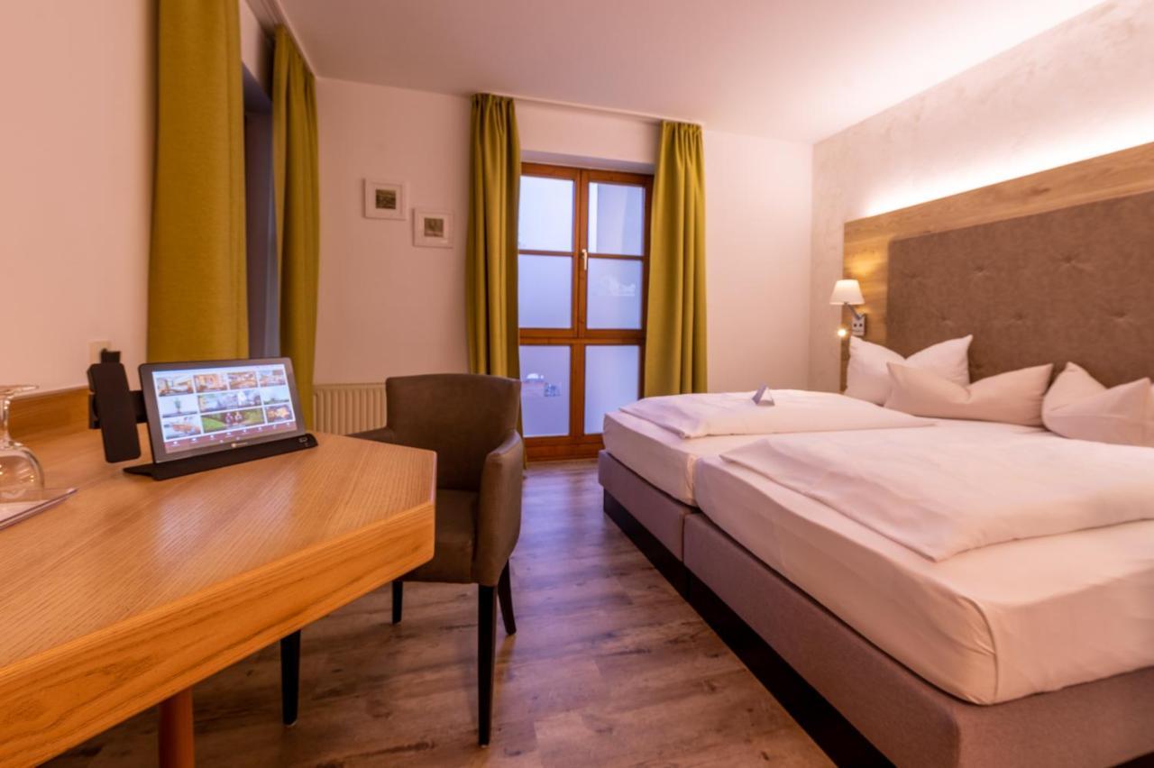 Zur Post Kuemmersbruck Hotel & Tiny Houses Kummersbruck Экстерьер фото